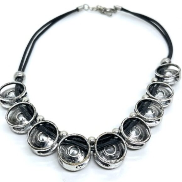 BOLD BLUE RIVOLI RHINESTONE STATEMENT NECKLACE BLACK CORD SILVER TONE BIB COLLAR - Picture 12 of 16